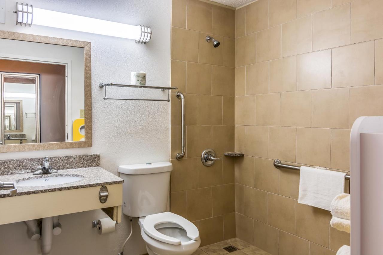 Motel 6-Petersburg, Va - Fort Lee מראה חיצוני תמונה